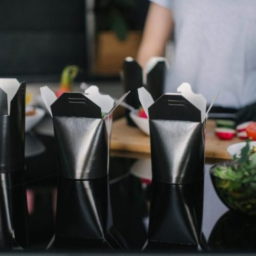 pexels-mikhail-nilov-6613050 (1)